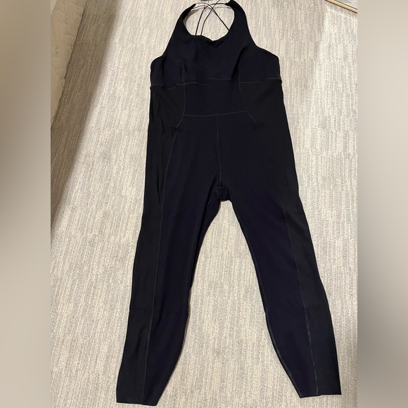 NWT- Nike Yoga Luxe Dri-Fit Jumpsuit-2X - Picture 4 of 8